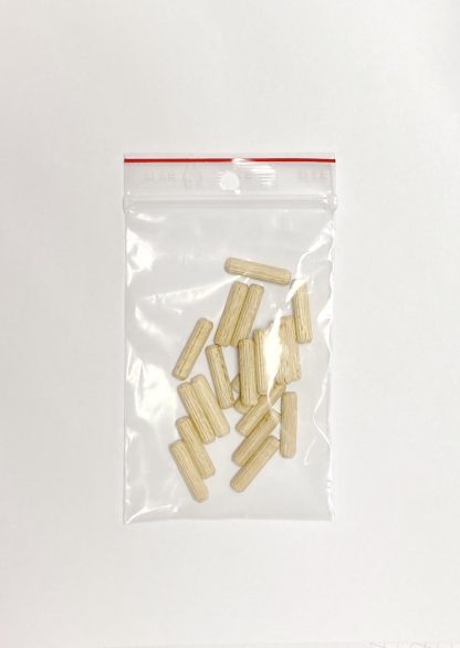 Wooden dowels for harp strings